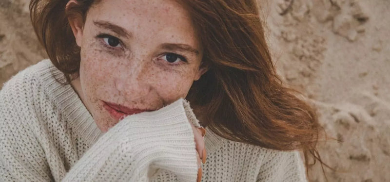 Pigmentflecken, Altersflecken & Co. – Wie sie entstehen und was dagegen hilft